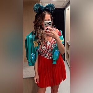 Disney Christmas active dress size small worn once new condition